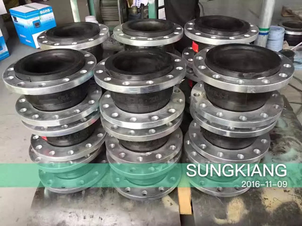 淞江橡膠接頭用于某閥門工廠【加班出貨】