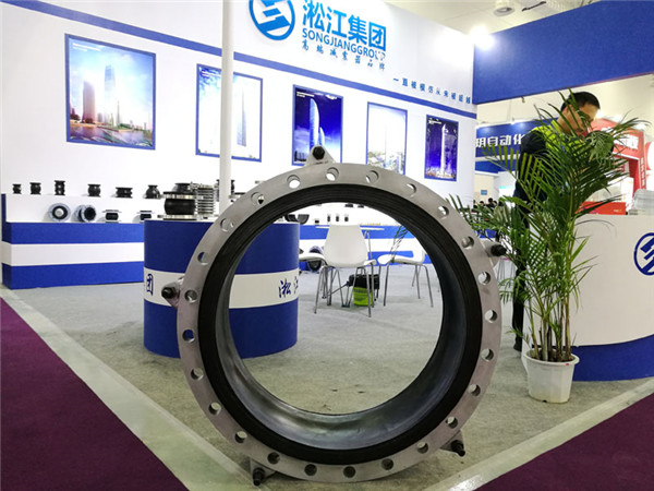 來自泉州的老用戶詢價DN600的橡膠接頭多少錢一臺