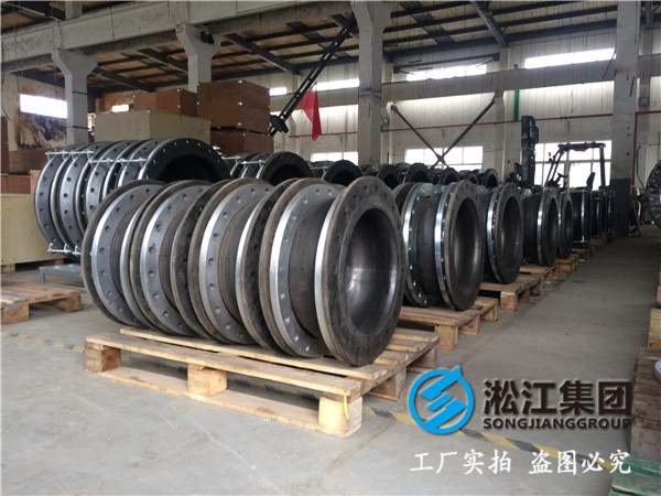 之前用在閥門(mén)的拉脫了,這次想用大翻遍的橡膠接頭