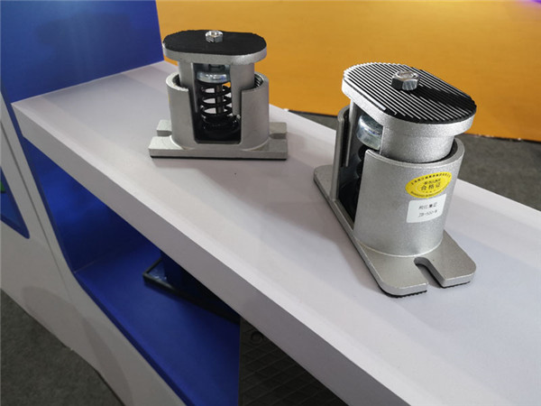 橡膠接頭公司，參加2019上海國際泵管閥展，展位：5.2H425A